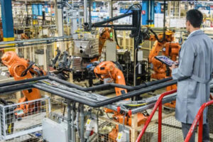 La industria manufacturera crece un 9,3% interanual y consolida la recuperación