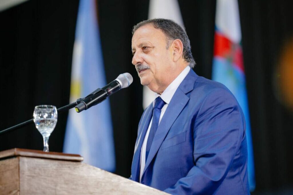 Ricardo Quintela anunció que La Rioja no pagará otro vencimiento de bonos