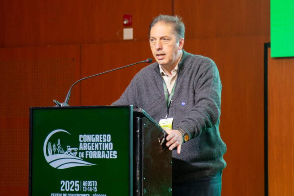 Lacha Lázzari en Córdoba: Los procesos profundos requieren paciencia y adaptación