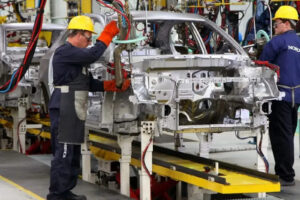 La producción automotriz creció 6% en los primeros ocho meses de 2025